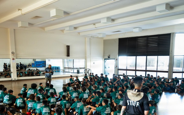 94th Army Air and Missile Defense Command Soldiers volunteer at the Youth Impact Program