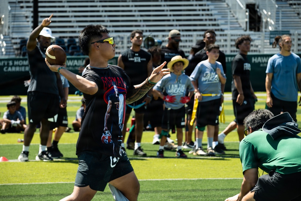 94th Army Air and Missile Defense Command Soldiers volunteer at the Youth Impact Program