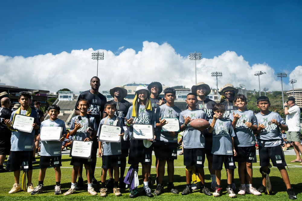 94th Army Air and Missile Defense Command Soldiers volunteer at the Youth Impact Program