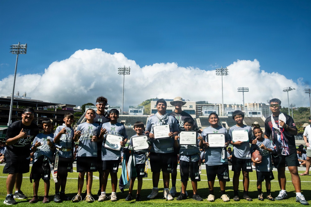 94th Army Air and Missile Defense Command Soldiers volunteer at the Youth Impact Program