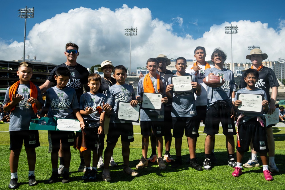 94th Army Air and Missile Defense Command Soldiers volunteer at the Youth Impact Program