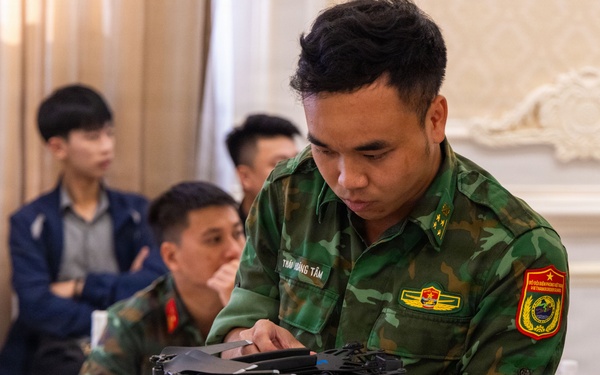 Pacific Friendship 26: US, VPA  small Unmanned Aerial Systems (sUAS) exchange
