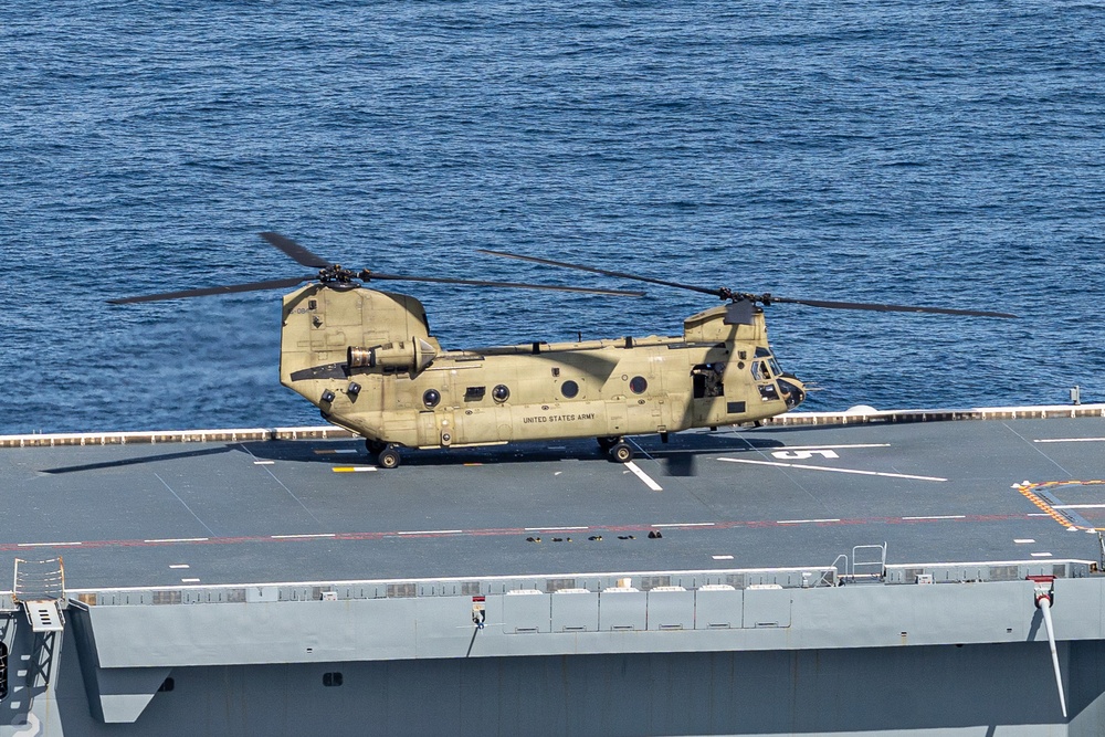 3-2 GSAB Conducts Deck Landing Qualification Training