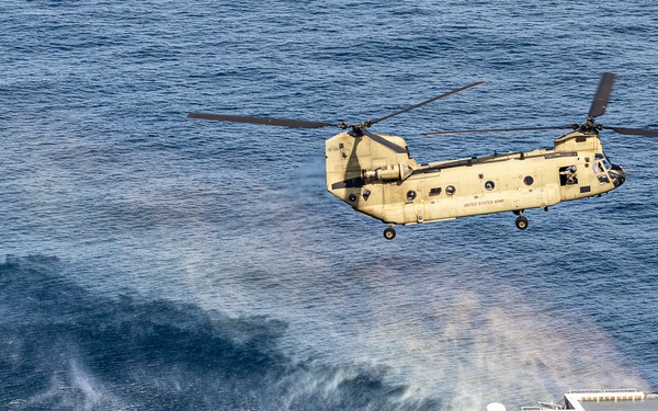 3-2 GSAB Conducts Deck Landing Qualification Training