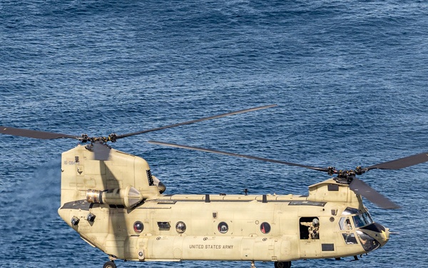 3-2 GSAB Conducts Deck Landing Qualification Training