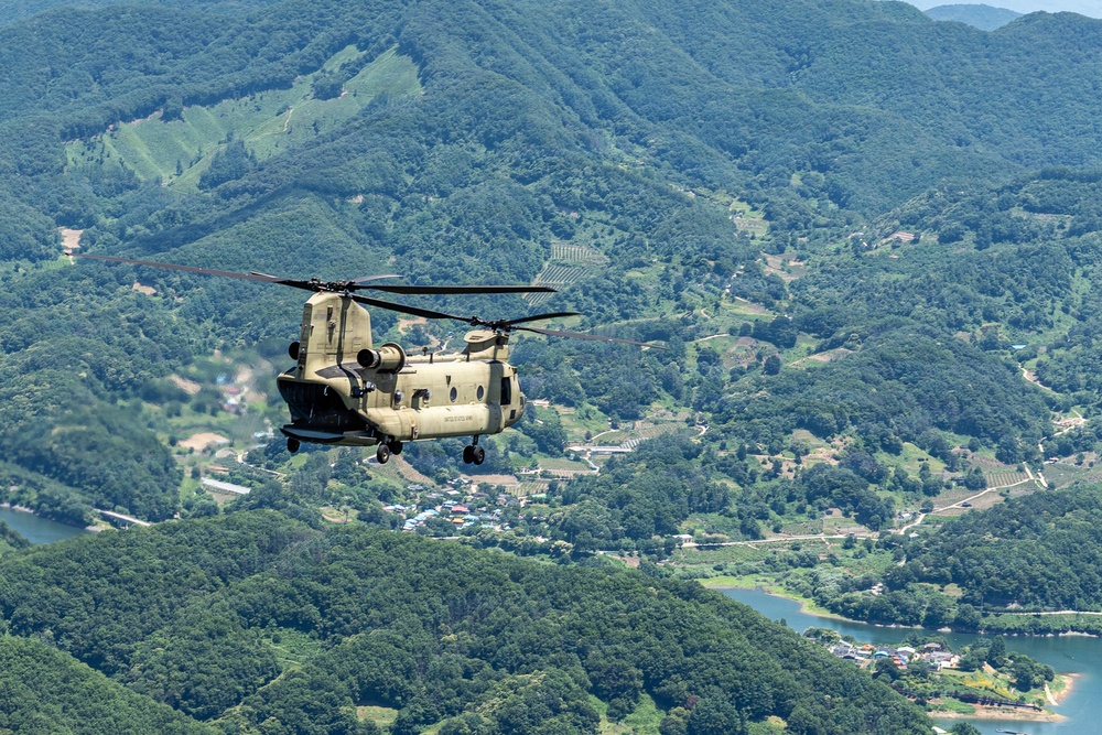 3-2 GSAB Conducts Deck Landing Qualification Training