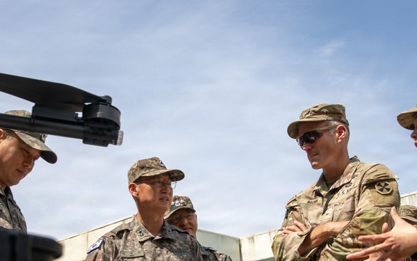 Brigadier General Brown Visits 70th Infantry Brigade
