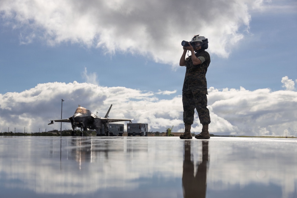 VMFA-242 launches Valiant Shield operations in Guam