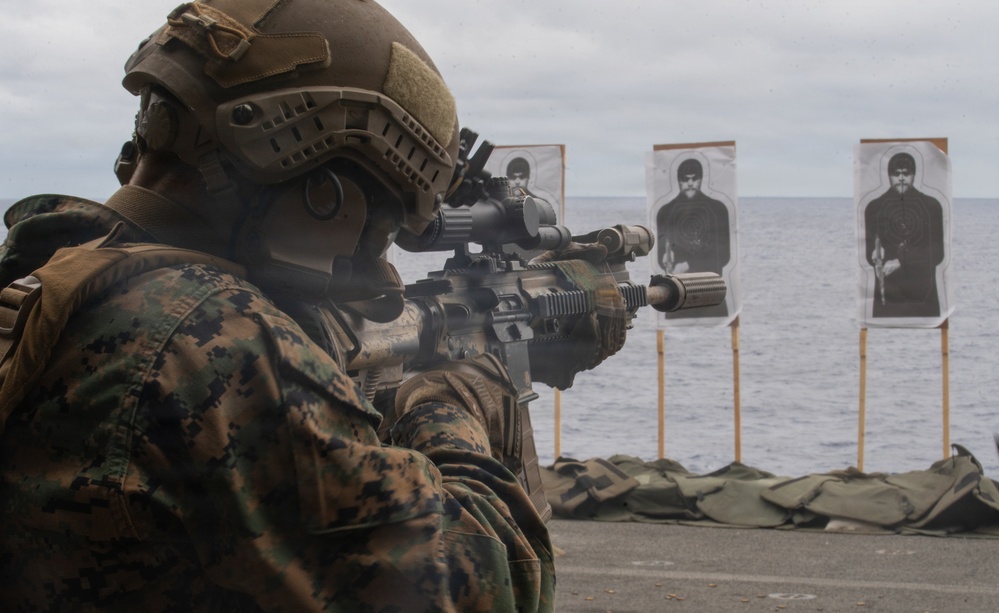 U.S. Marines and Sailors conduct live-fire range aboard USS Essex