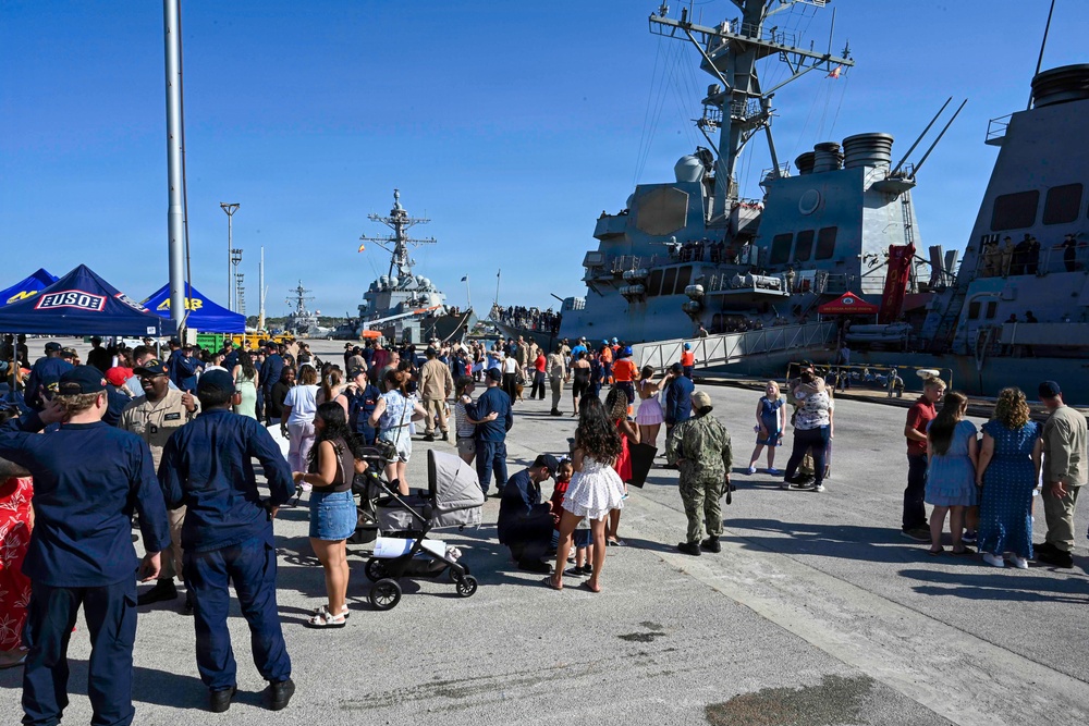 USS Oscar Austin (DDG 79) Returns to NAVSTA Rota