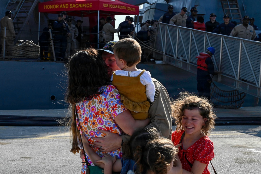 USS Oscar Austin (DDG 79) Returns to NAVSTA Rota