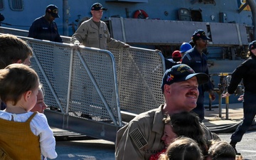 USS Oscar Austin (DDG 79) Returns to NAVSTA Rota
