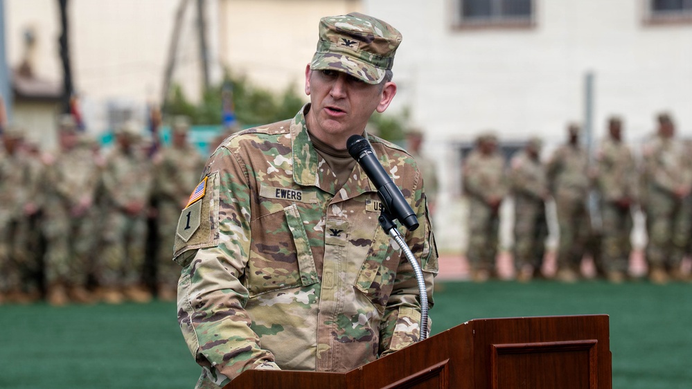 501st Military Intelligence Brigade Change of Command