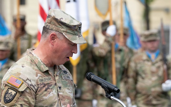 501st Military Intelligence Brigade Change of Command