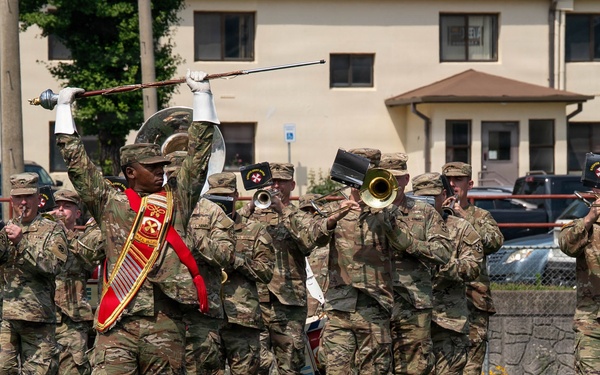 501st Military Intelligence Brigade Change of Command