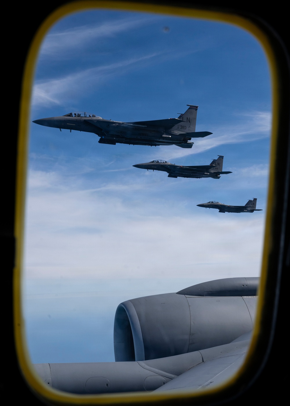 100 ARW Refuels 48th FW
