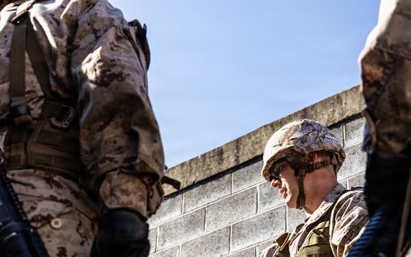 Company A OCC 252 conduct the Leadership Reaction Course