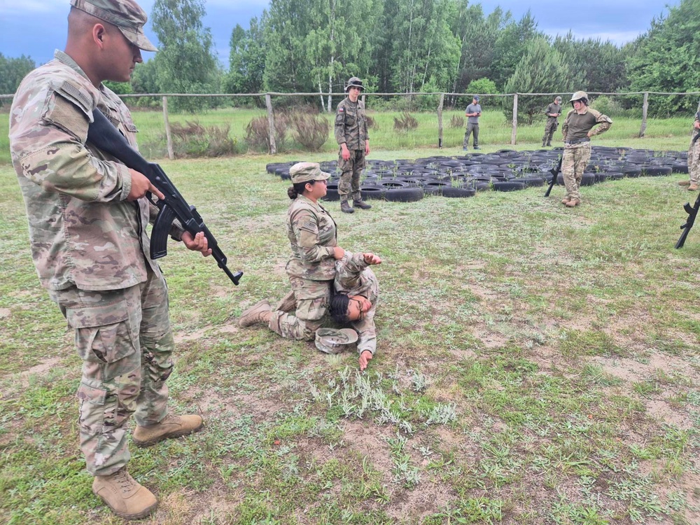 2nd Battalion, 3rd Field Artillery Regiment participates in Polish JROTC FTX
