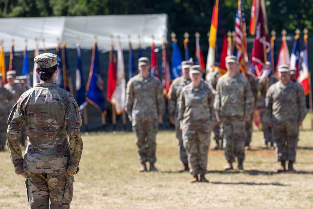 512th Field Hospital Change of Command Ceremony