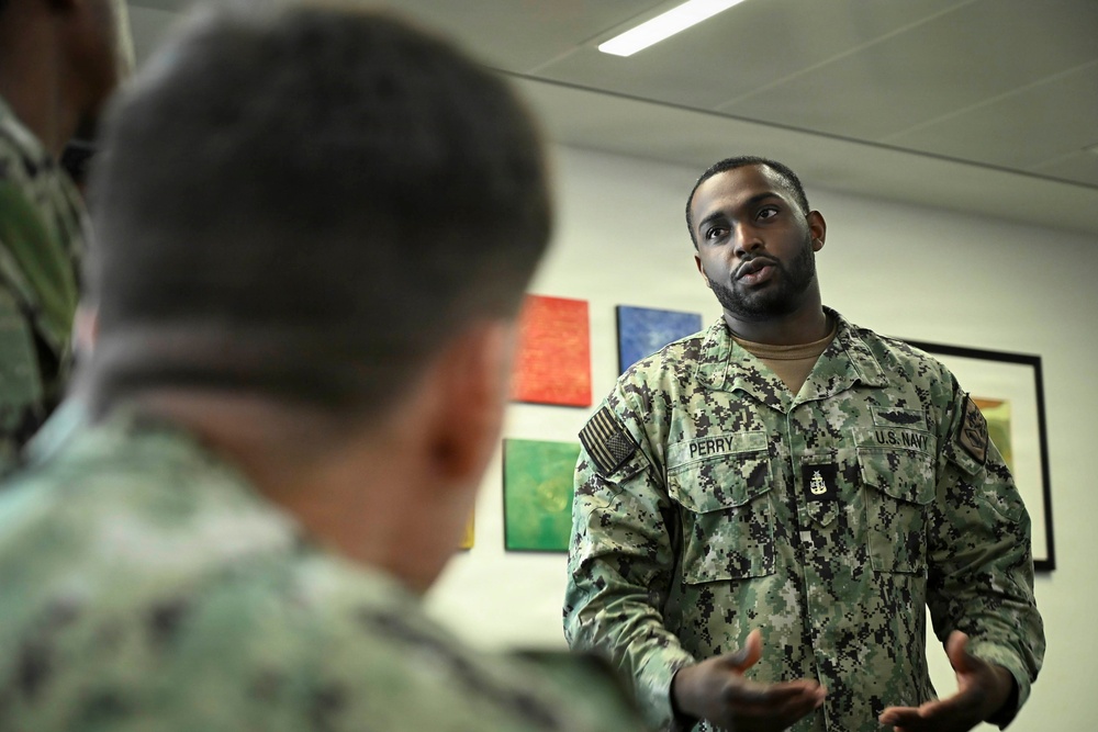 Sailors Speak with Navy Chiefs in “Meet the GOATS” Event