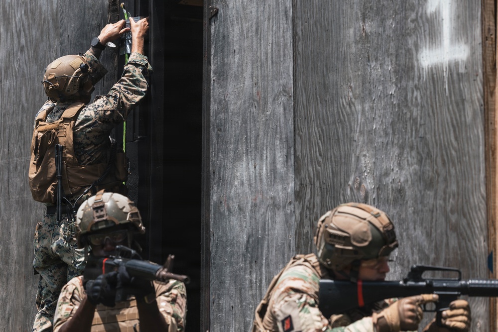 Fleet Exercise 250 | Multinational Urban Breaching