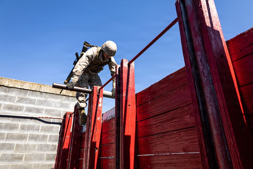 Company A OCC 252 conduct the Leadership Reaction Course