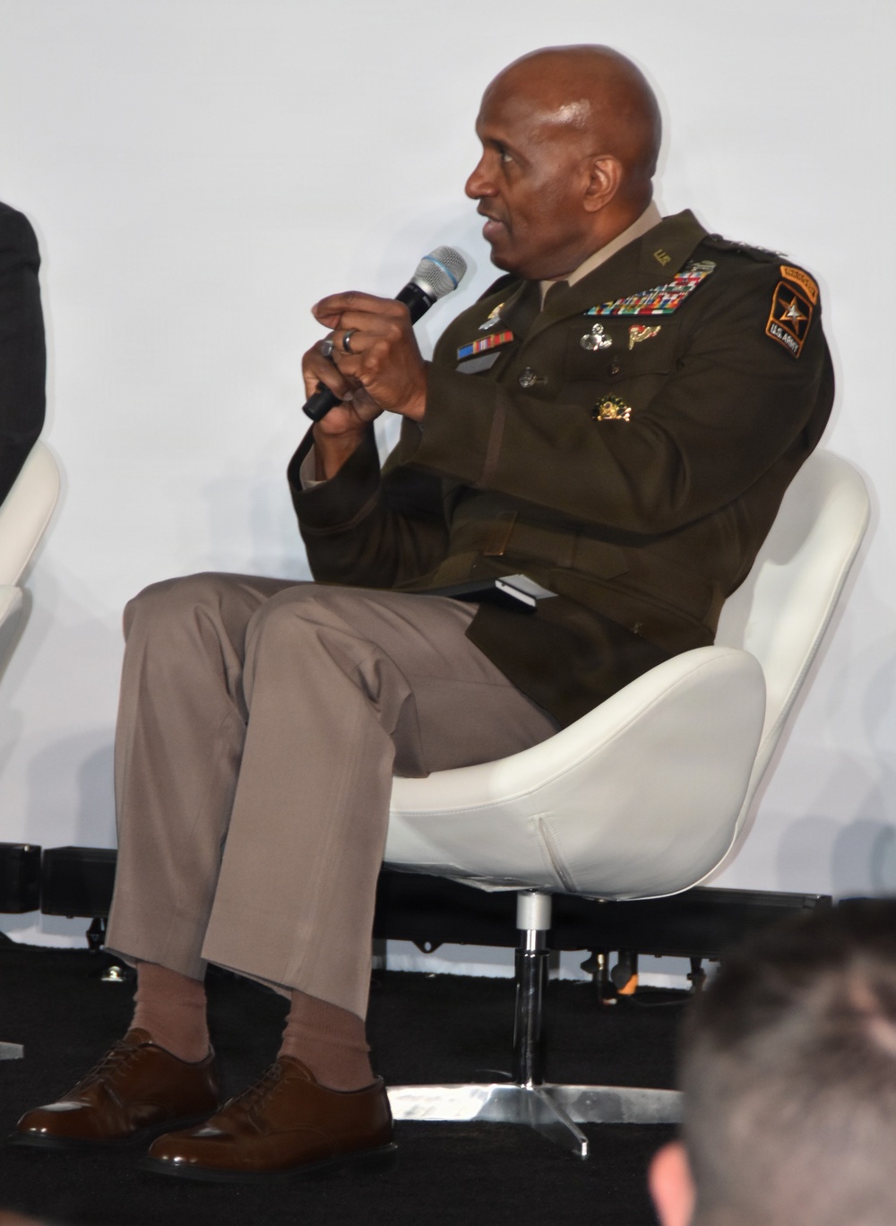 Army Deputy Chief of Staff, G-6, Lt. Gen. Jeth Rey, participates in panel discussion at General Dynamics Information Technology Battlespace of the Future Summit.