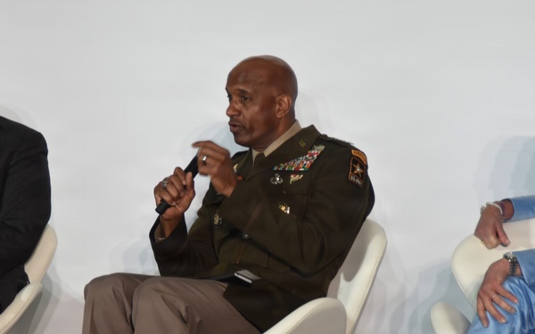 Army Deputy Chief of Staff, G-6, Lt. Gen. Jeth Rey, participates in panel discussion at General Dynamics Information Technology Battlespace of the Future Summit.