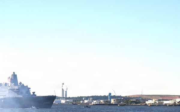 USS Arlington receives cannon salute
