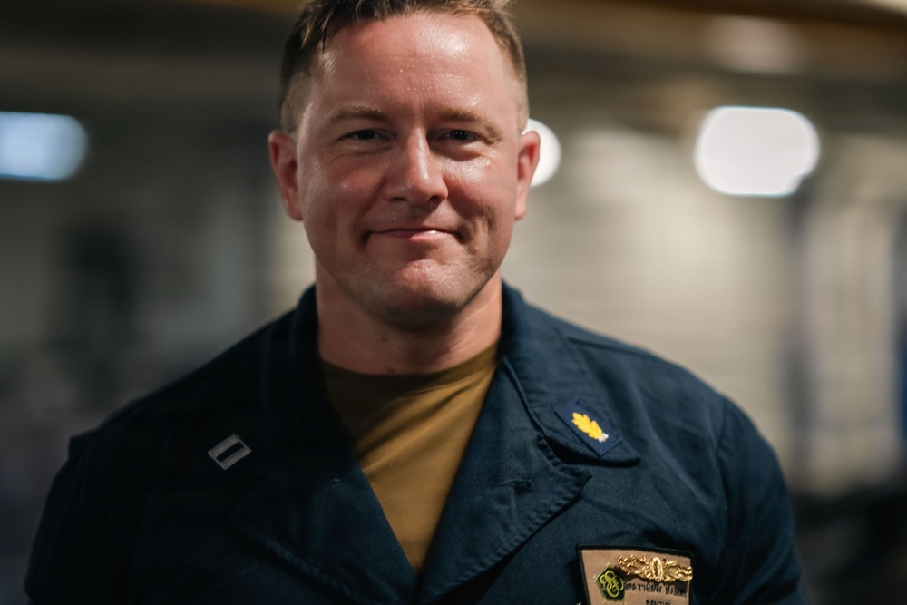IKE dental surgeon earns warfare pin