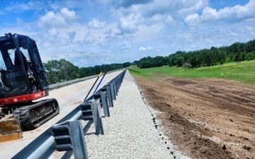 Tulsa District Hub Crew Conducts Erosion Repairs at Kaw Dam