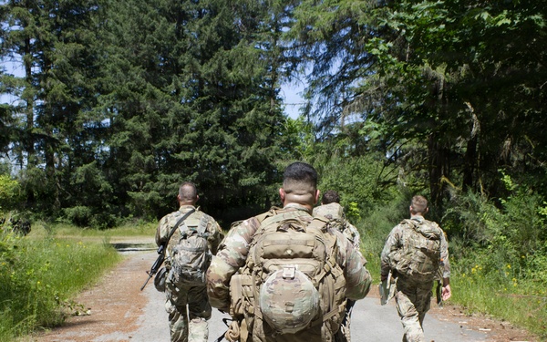 Information Operations exercise kicks off with six mile ruck