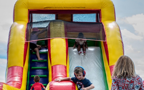Family day at Rickenbacker