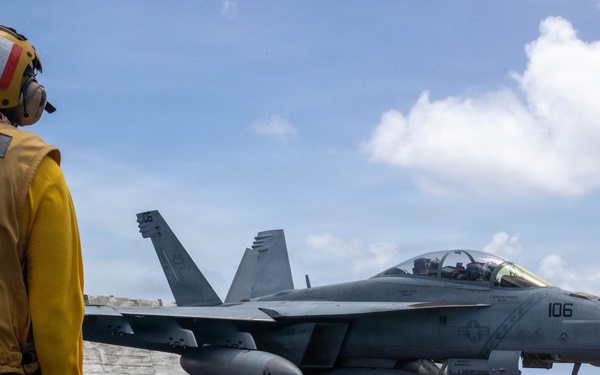 George Washington Conducts Flight Operations