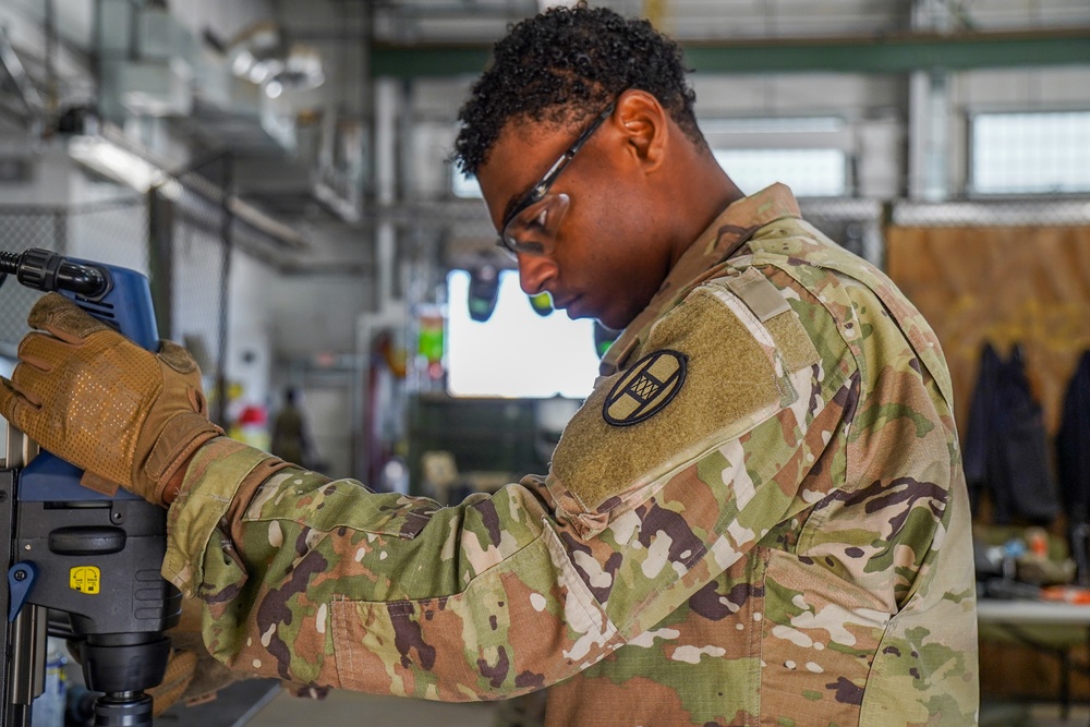 DVIDS - Images - 1-120th Infantry Soldiers Fabricate LRAS Mounting ...