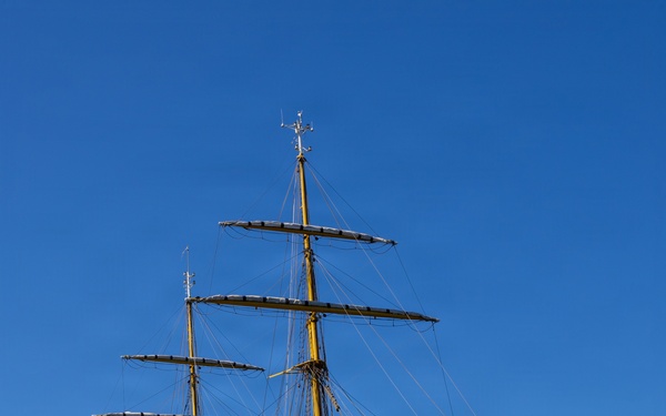 German navy training vessel Gorch Fock arrives at SAIL250 Maryland &amp; Airshow Baltimore