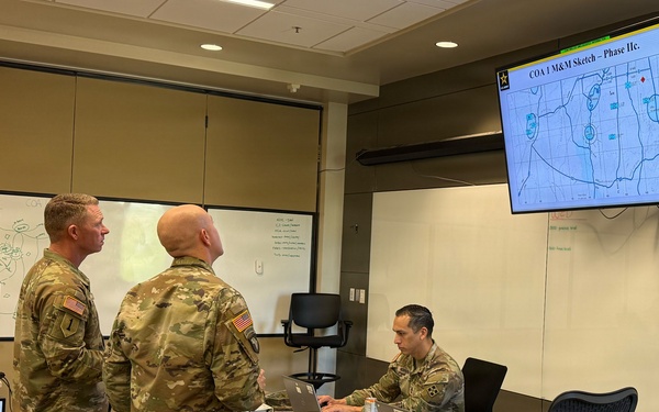 Utah National Guard Pilots Army's Expanded Master Leader Course