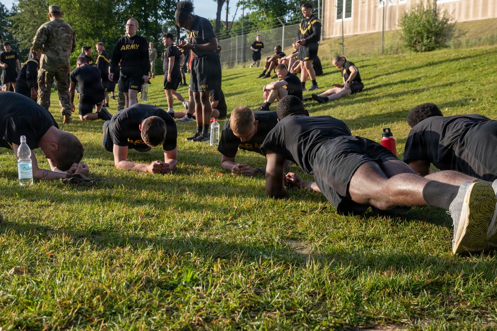 Regimental Observer/Controller Troop Army Fitness Test
