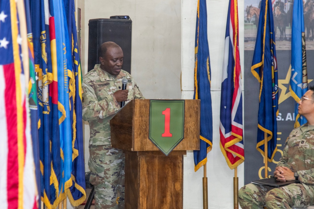 923rd Contracting Battalion welcomes a new commander