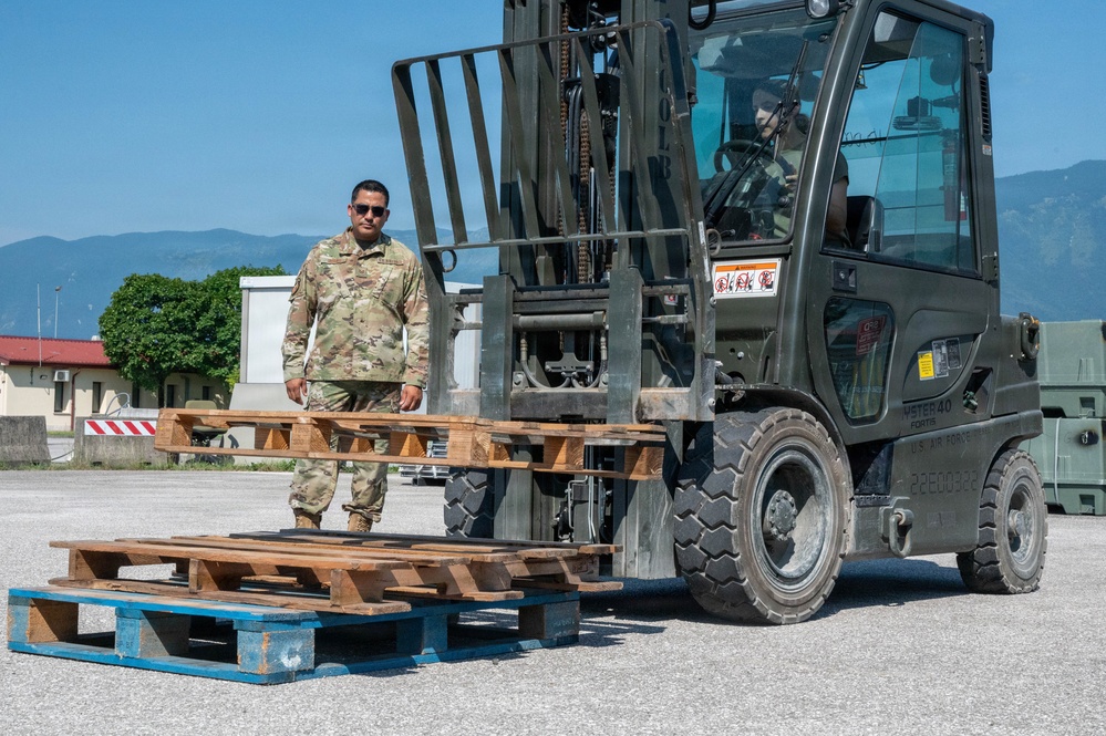 161st Logistics Readiness Squadron Ground Transportation Specialist Conducts Forklift Training at Aviano Air Base