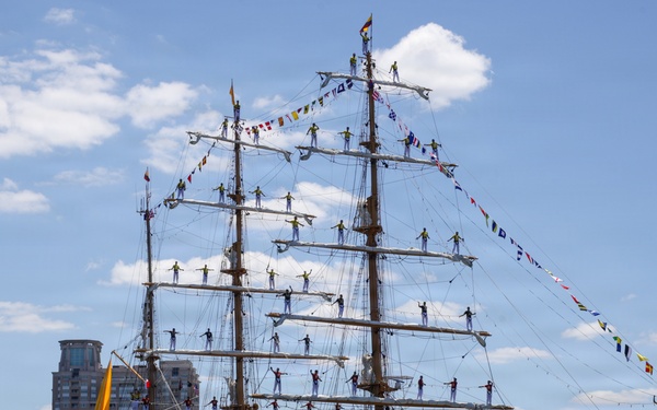 BAE Guayas Participates in Sail 250 MD