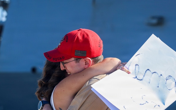 USS Oscar Austin (DDG 79) Returns to homeport in Rota