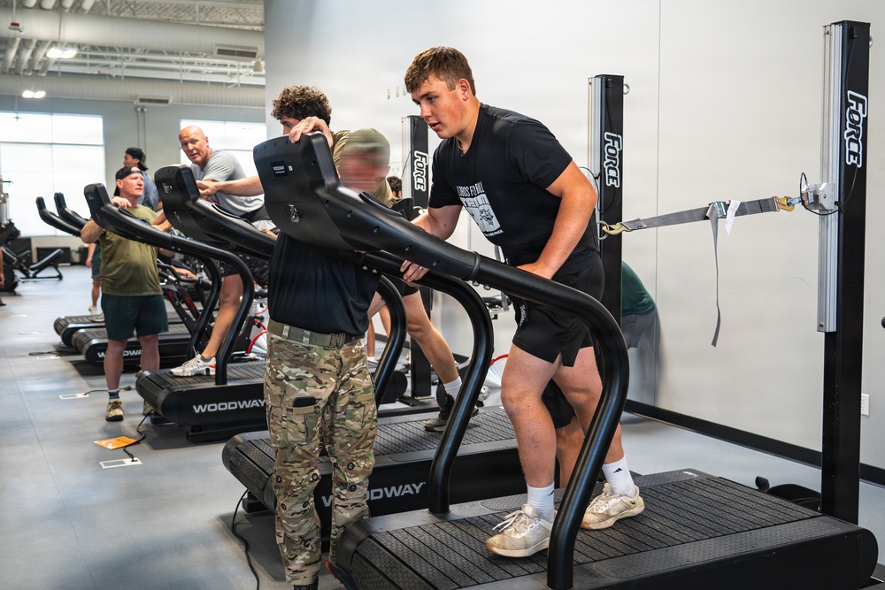 10th Special Forces Group Builds Mentorship Through Fitness Event