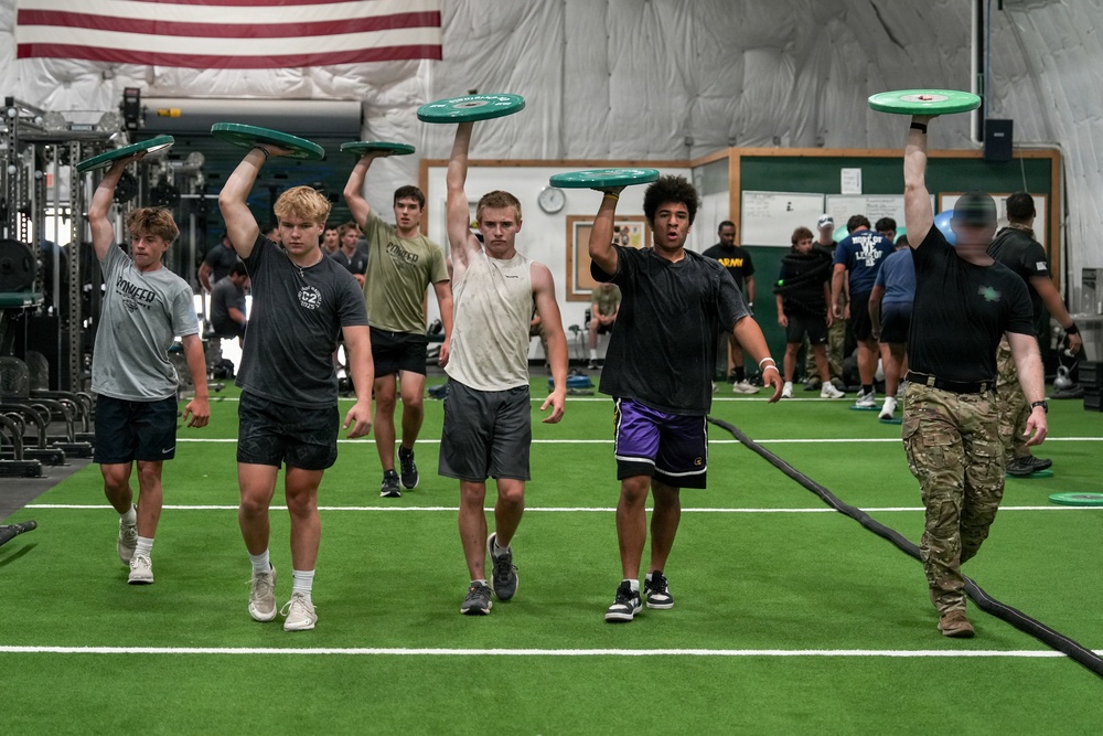 10th Special Forces Group Builds Mentorship Through Fitness Event