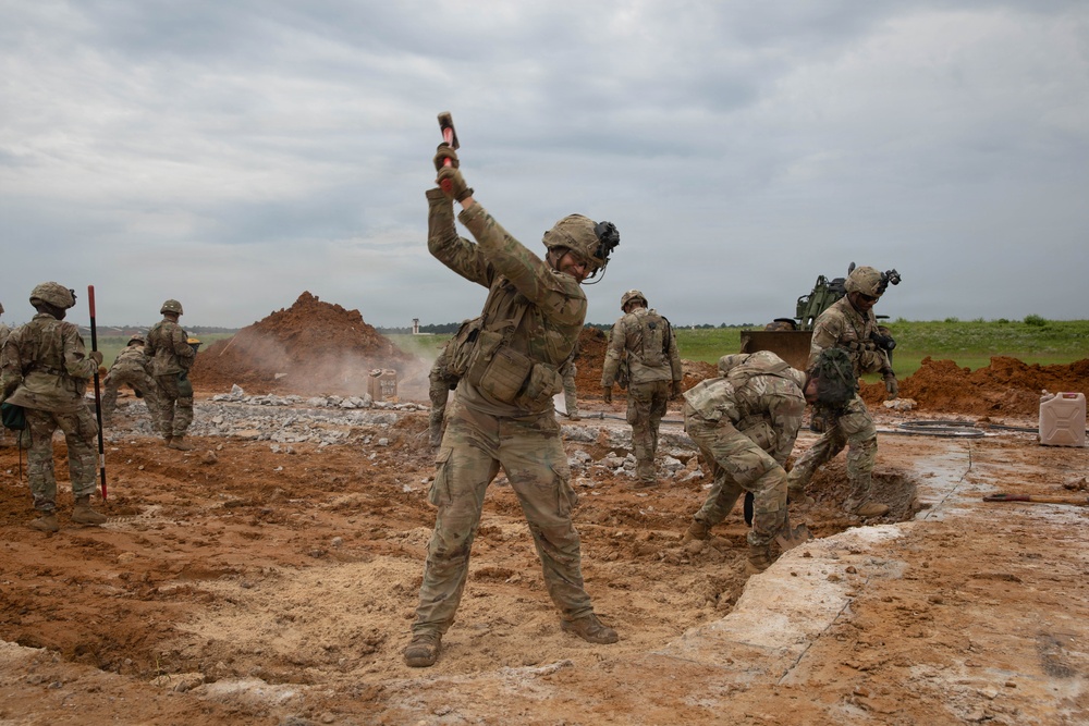 20th Engineer Brigade conducts Rapid Airfield Damage Repair