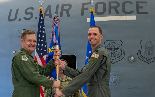 8th Airlift Squadron change of command