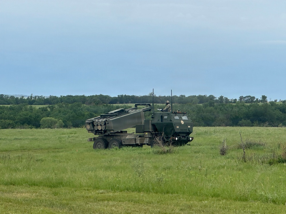 Kansas Rockets and AvMC Demonstrate Fire Direction on the Move in Under Six Weeks