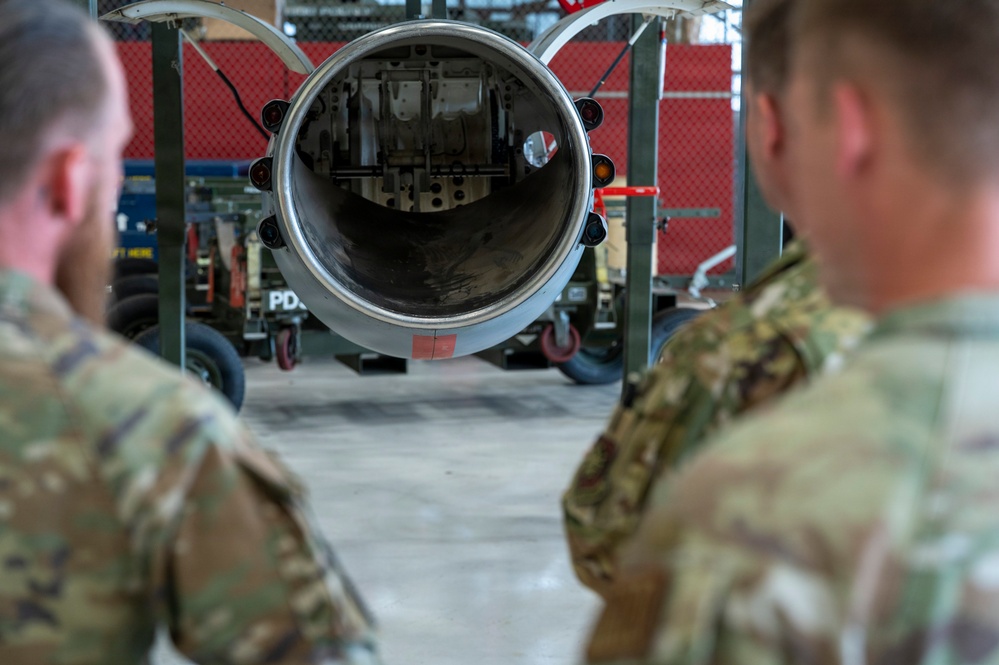Mission Profile: Wing leadership joins maintainers on the flightline during MXG immersion
