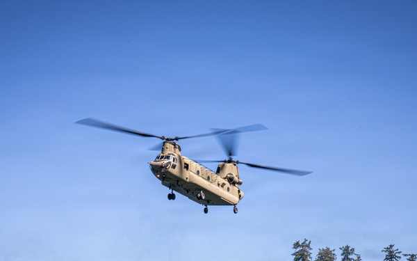 1st SFG(A) Green Berets conduct Helocast