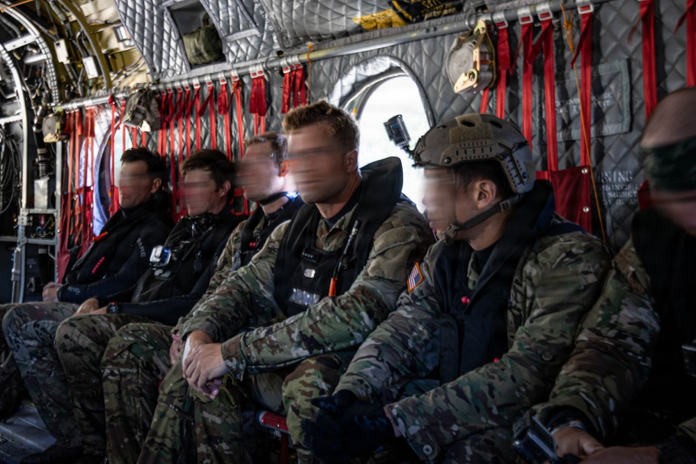 1st SFG(A) Green Berets conduct Helocast